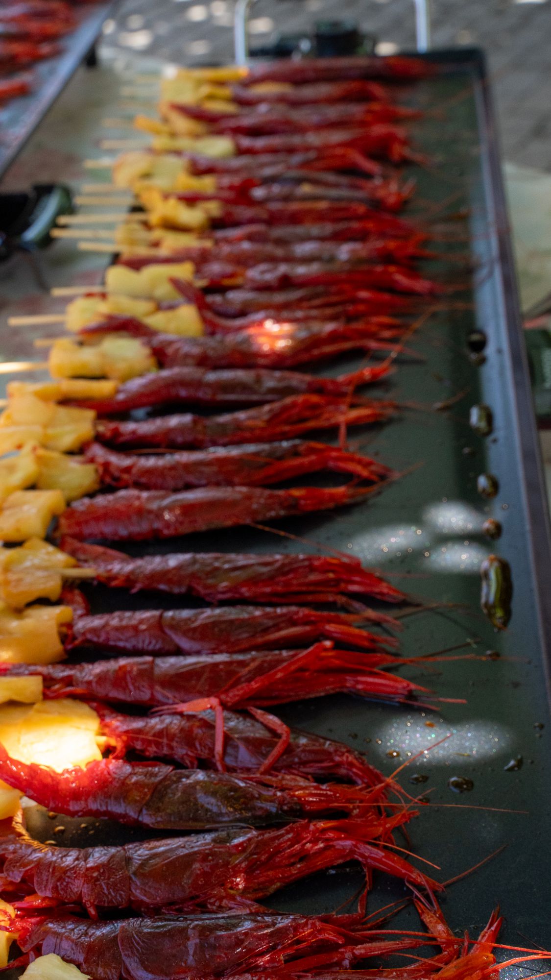 Bandeja de gambas rojas